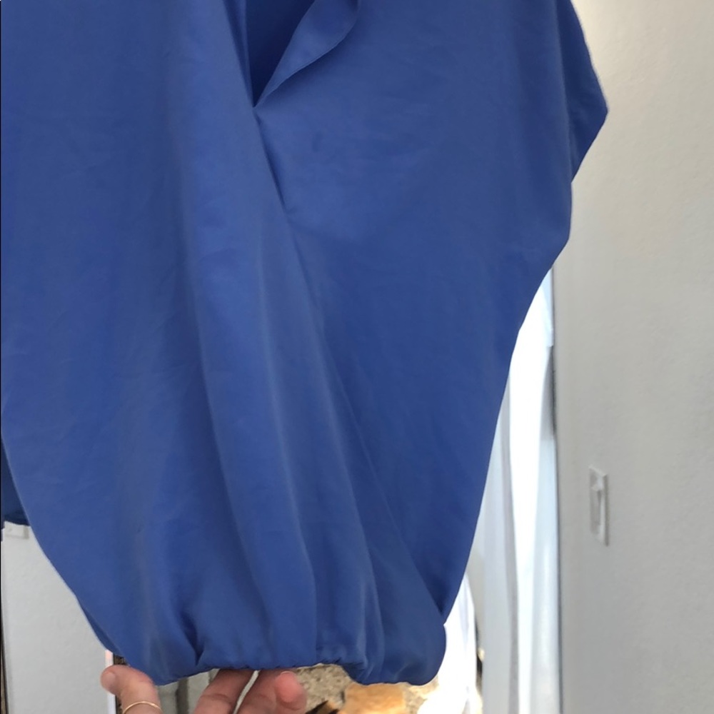 Blue blouse - Picture 6 of 7